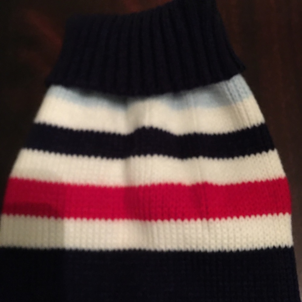 Dog/cat heavy sweater